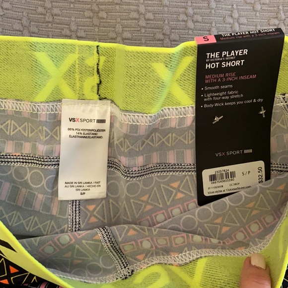 Victoria secret biker shorts - Picture 2 of 3